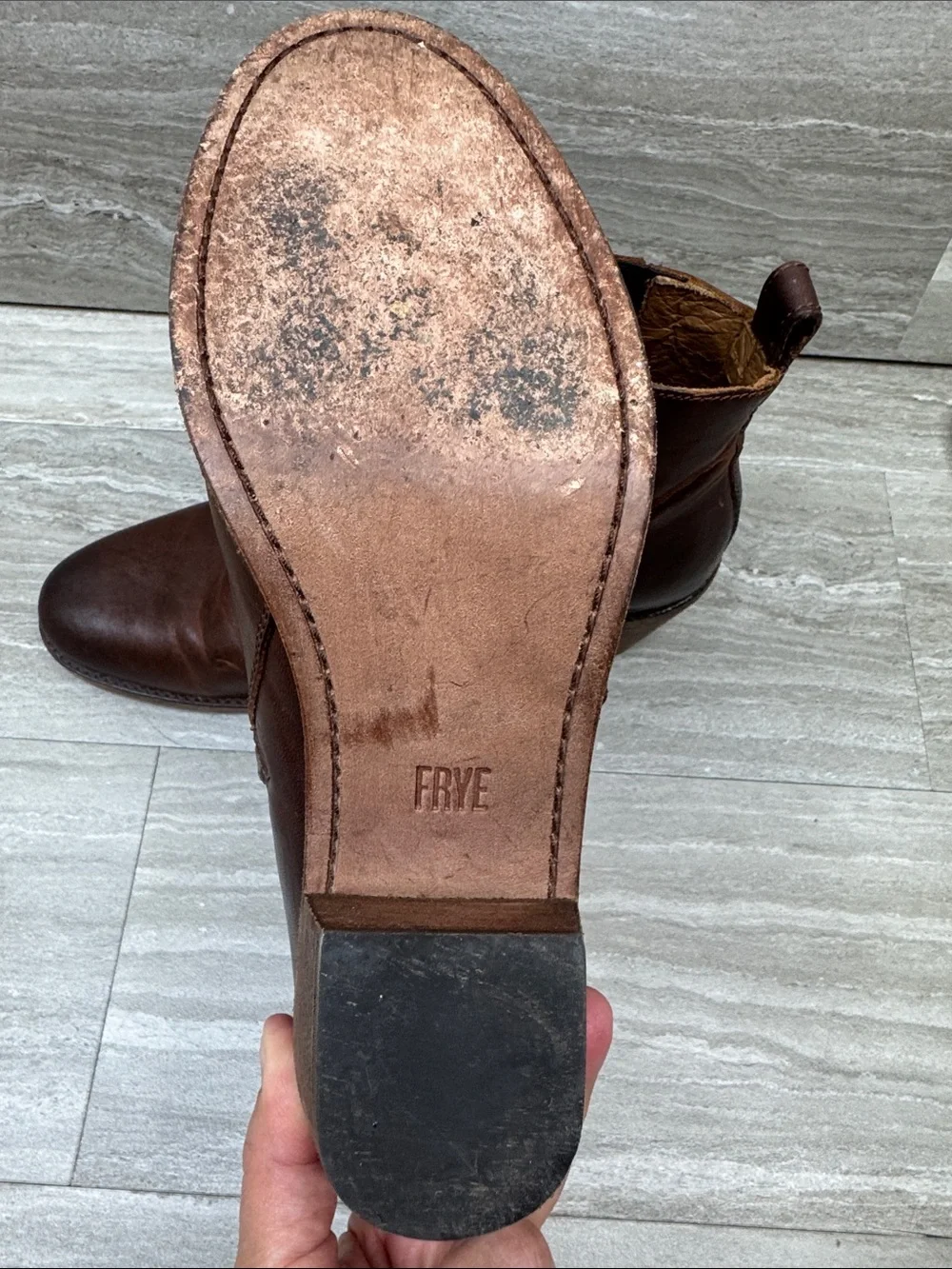 Frye Alton Chelsea Stacked Heel Brown Leather Ankle Booties Womens Size 9